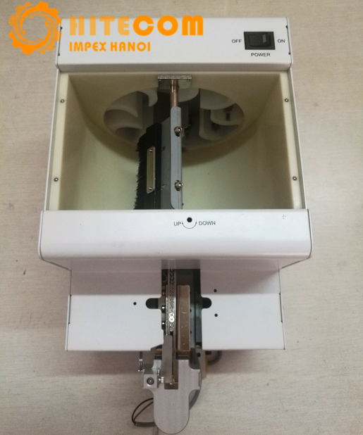 may-cap-vit-cbd-638-automatic-hand-hold-screw-feed
